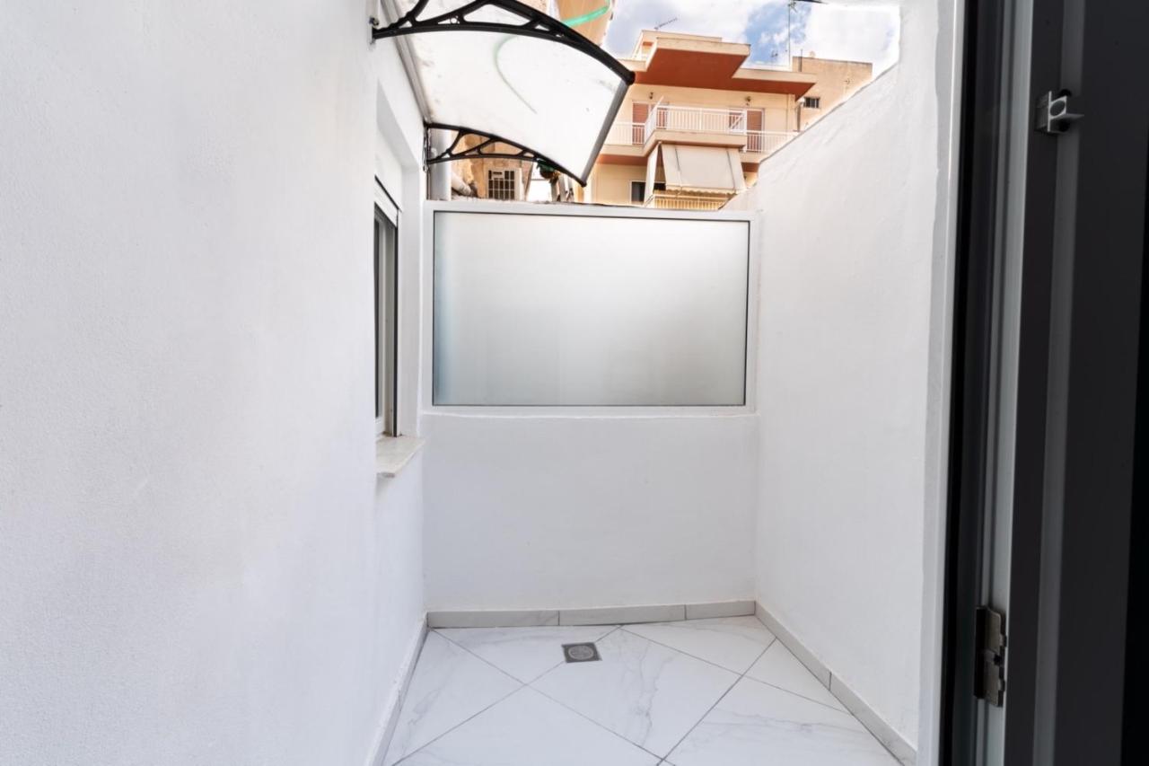 Aiolos Luxury Suite 3 Agios Dimitrios Near Metro Athens Exterior photo